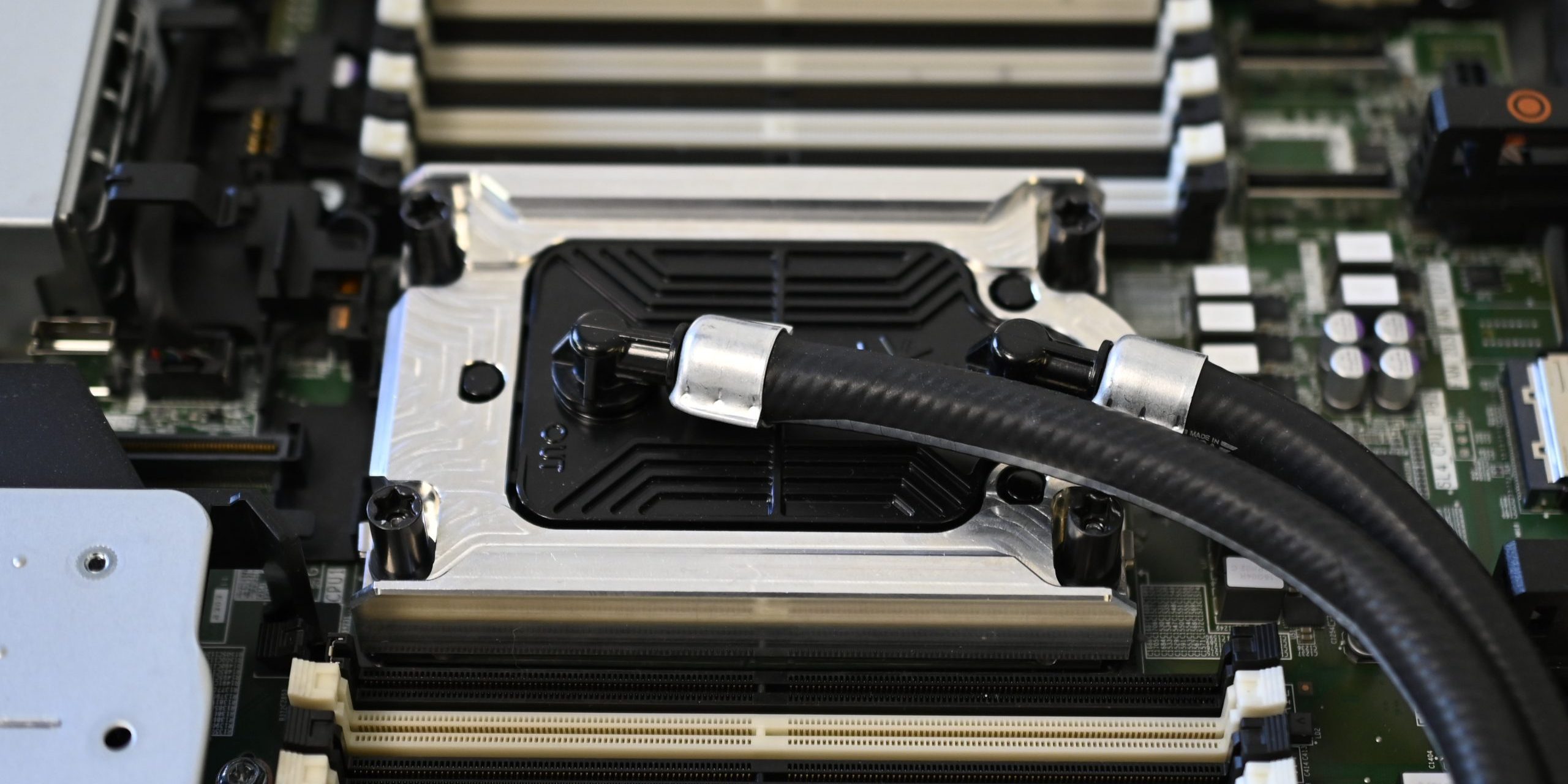 direct liquid cooling solutions